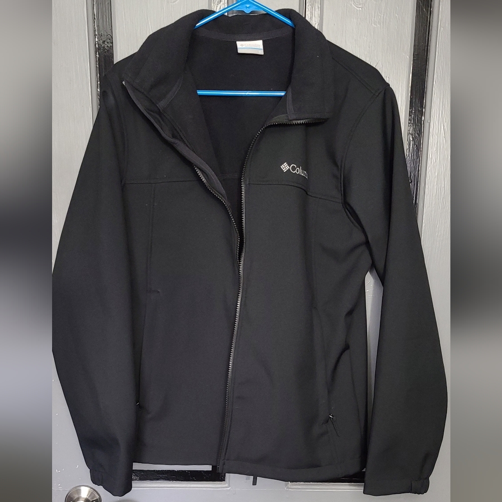 Medium Columbia Men's Lightweight Coat